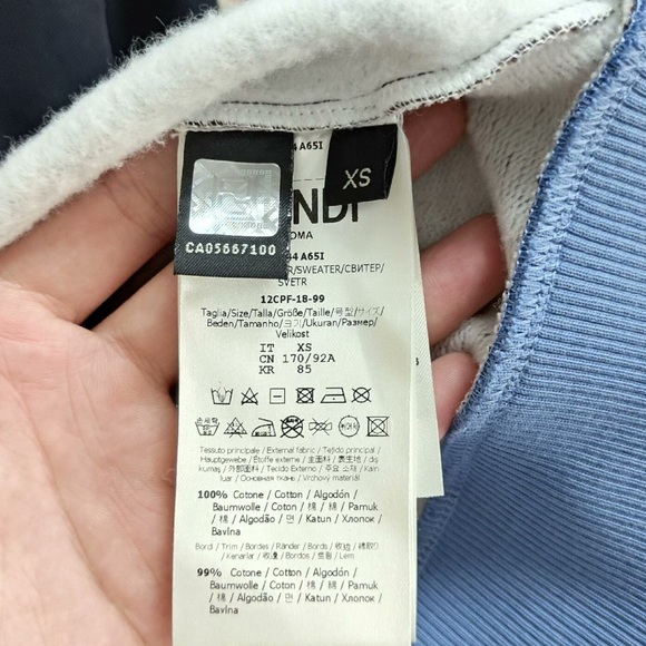 Authentic Fendi Men's Blue and Brown Logo Sweater - Picture 4 of 6